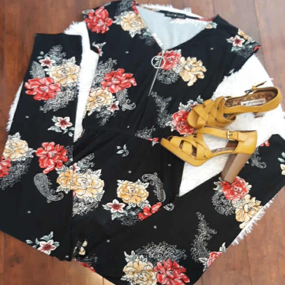 Derek Heart Jumpsuit One Piece - Picture 2 of 6